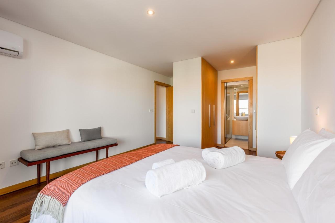 Appartement Sunny Loft In Downtown Porto With Private Parking Extérieur photo