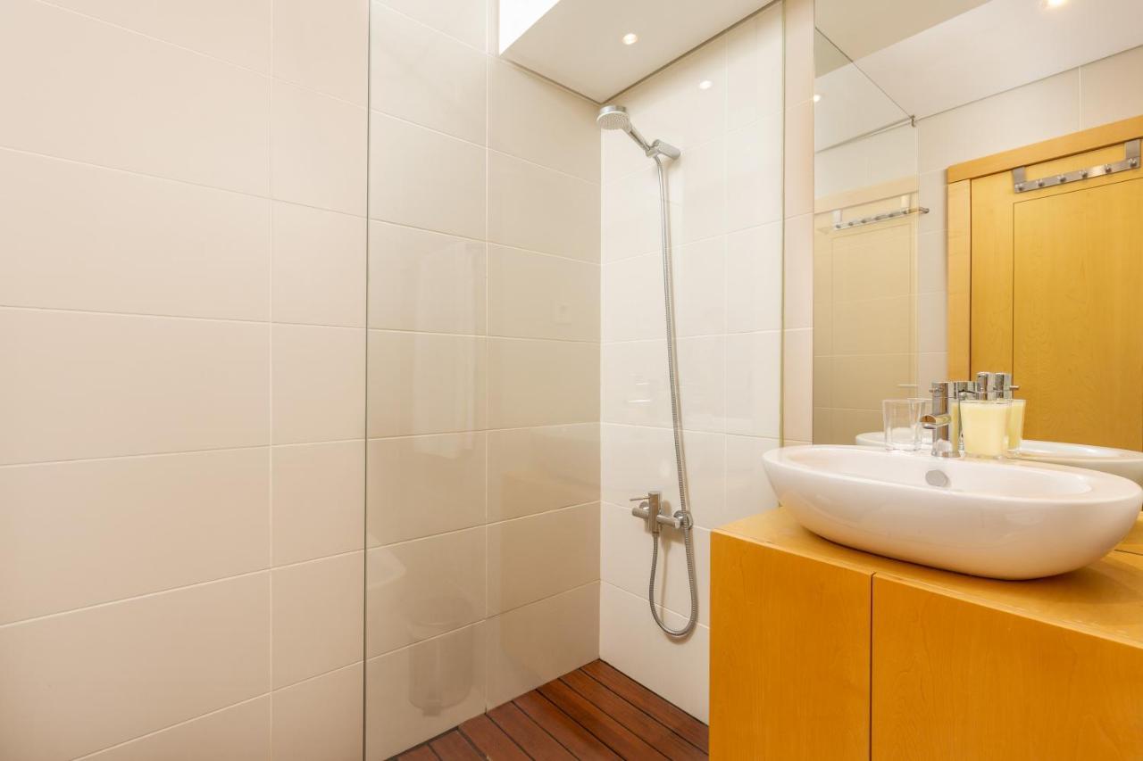 Appartement Sunny Loft In Downtown Porto With Private Parking Extérieur photo
